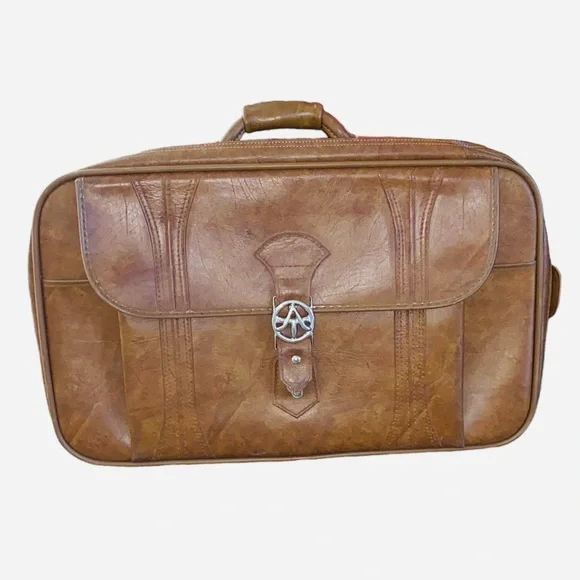 Vintage 1978 American Tourister Inc. 100% Leather Brown Suitcase (Carry-On) - Picture 3 of 17